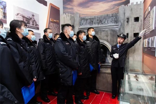 哈尔滨铁路公安局多措并举抓实入警“第一课”