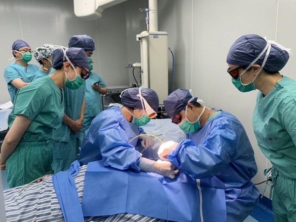 西宁市第一人民医院率先在青海省开展微脉冲经巩膜激光治疗术